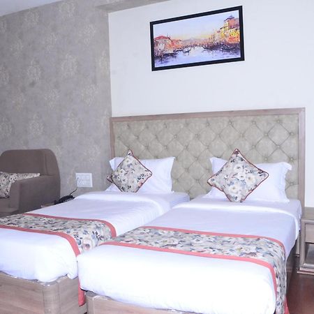 Hotel Nand Residency Ghazipur Экстерьер фото