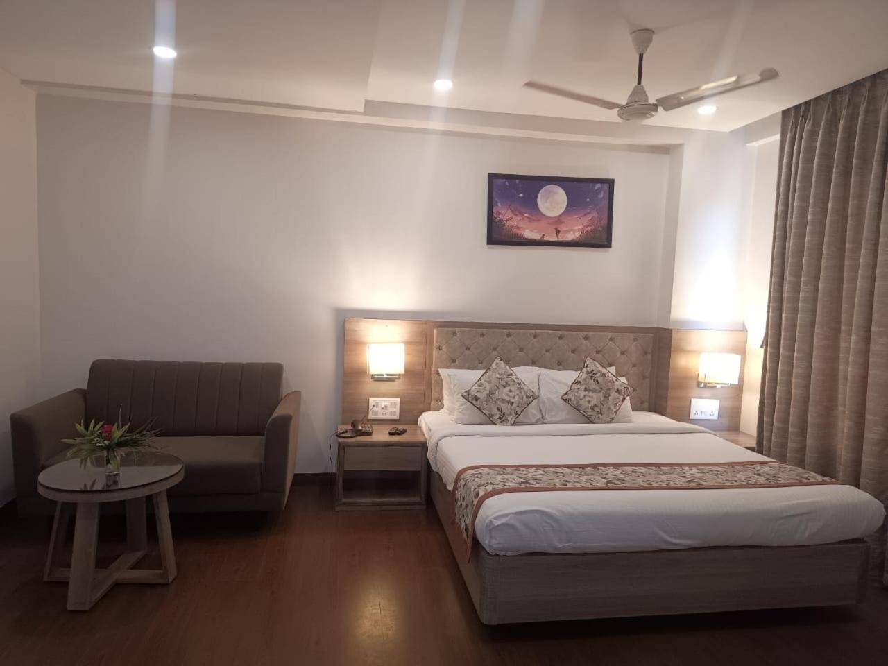 Hotel Nand Residency Ghazipur Экстерьер фото