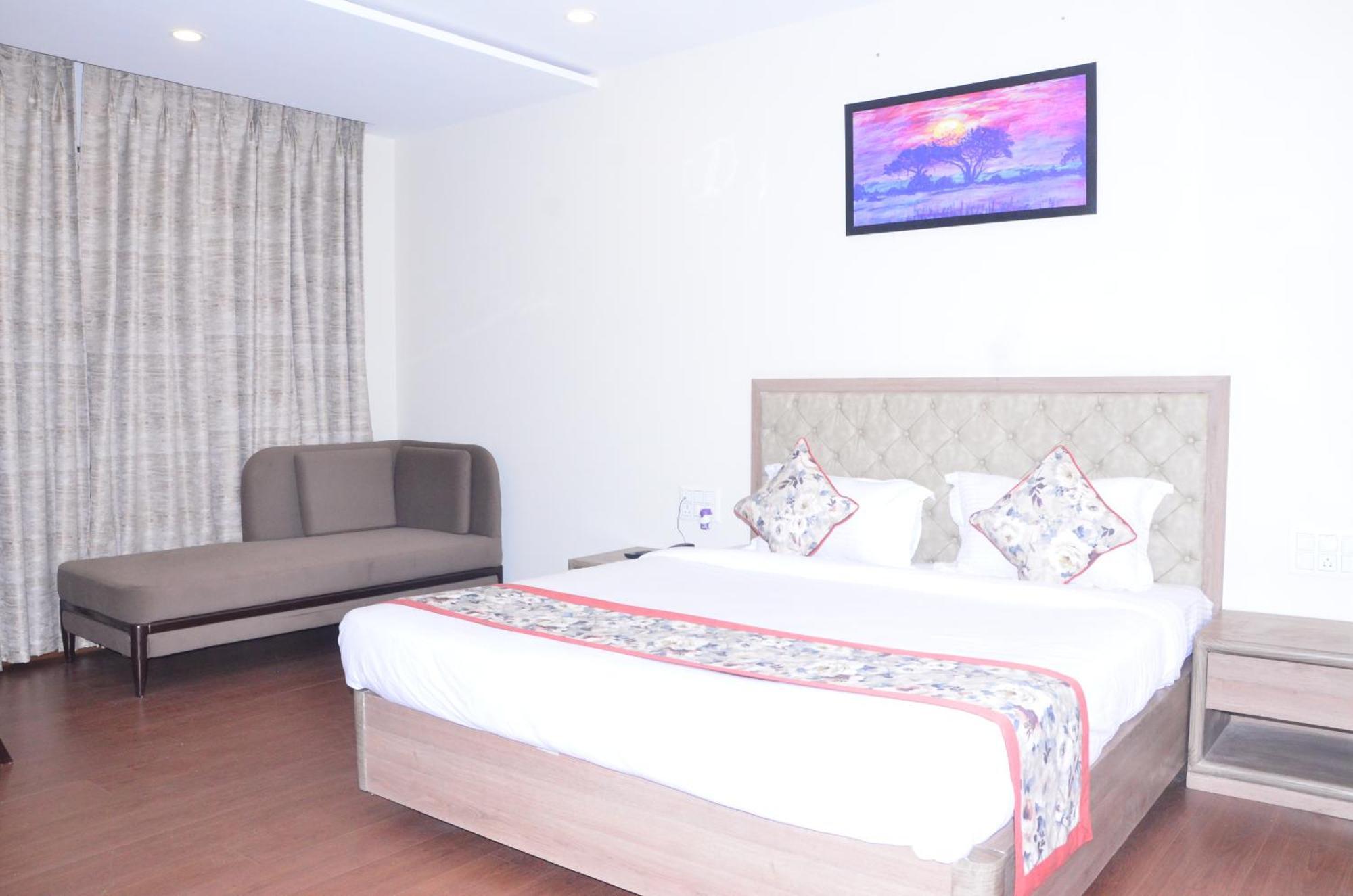 Hotel Nand Residency Ghazipur Экстерьер фото