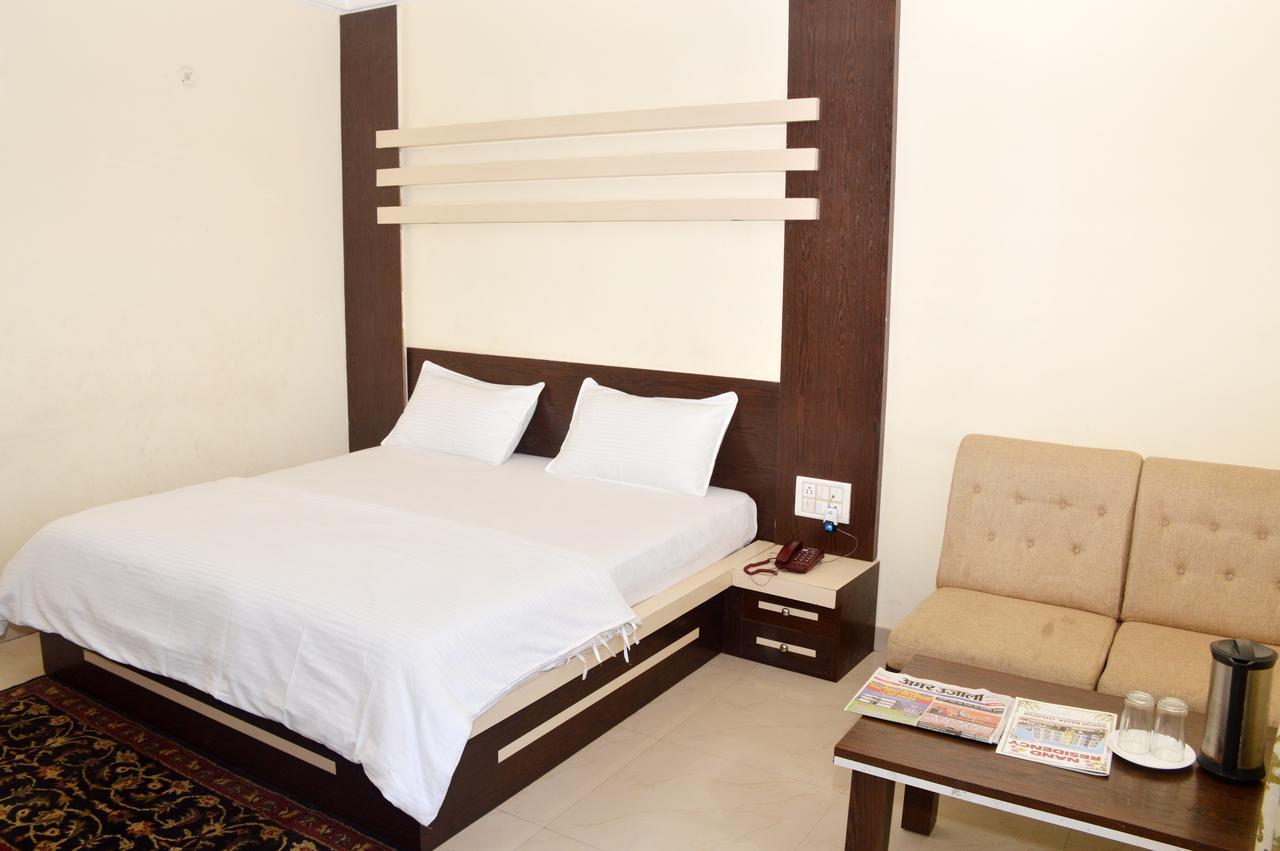 Hotel Nand Residency Ghazipur Экстерьер фото