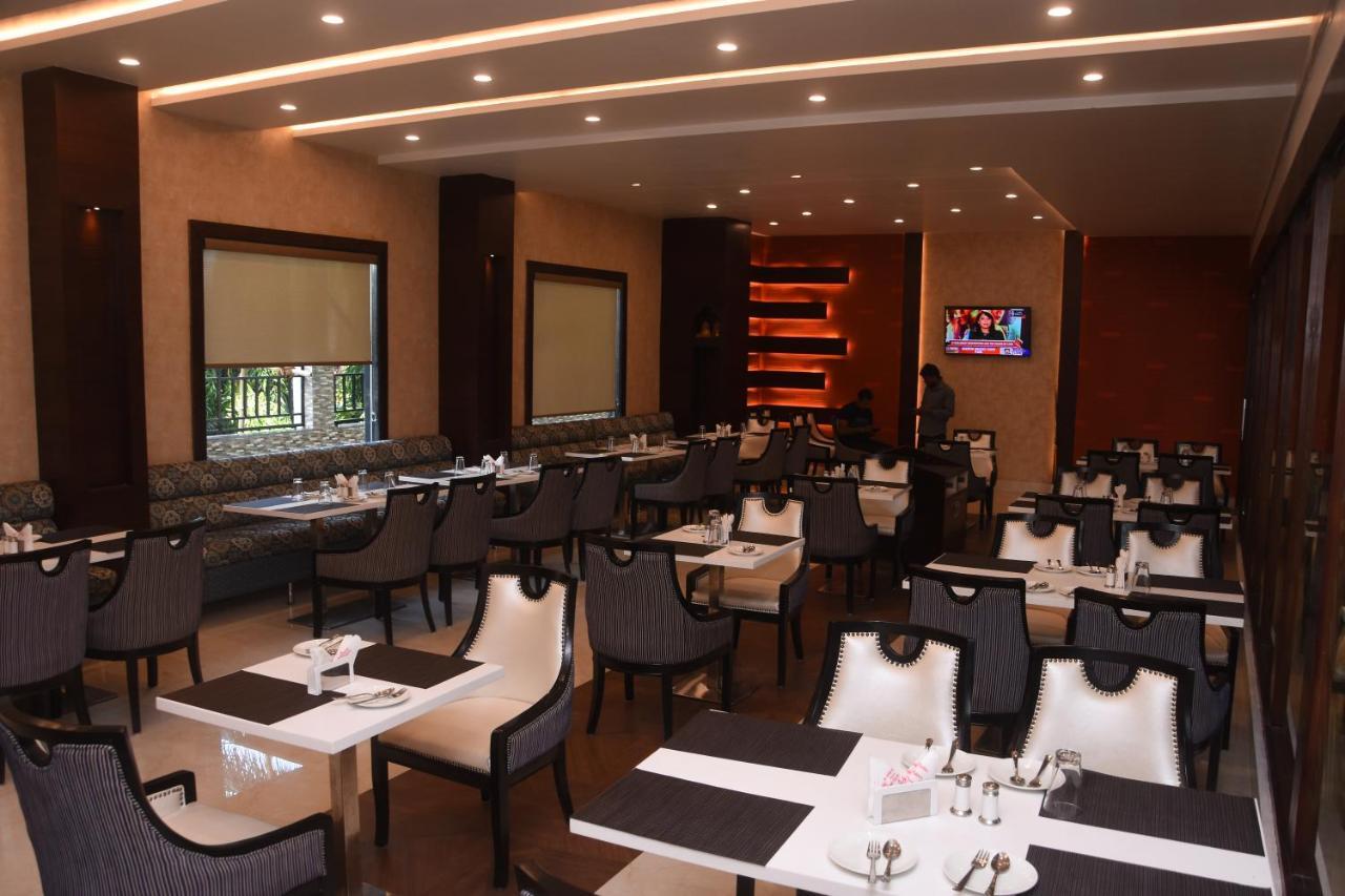 Hotel Nand Residency Ghazipur Экстерьер фото